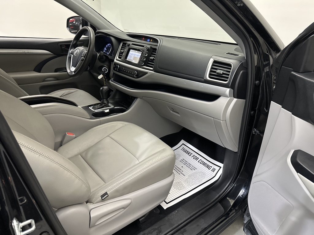 cheap used 2019 Toyota Highlander for sale