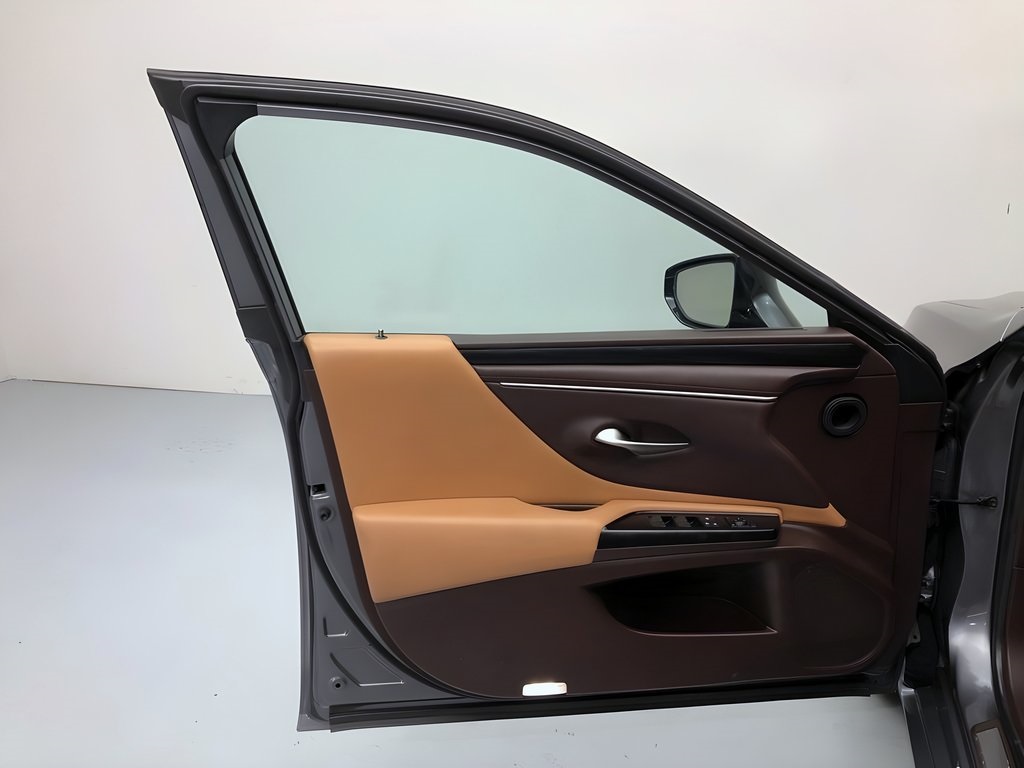 used 2019 Lexus ES 350