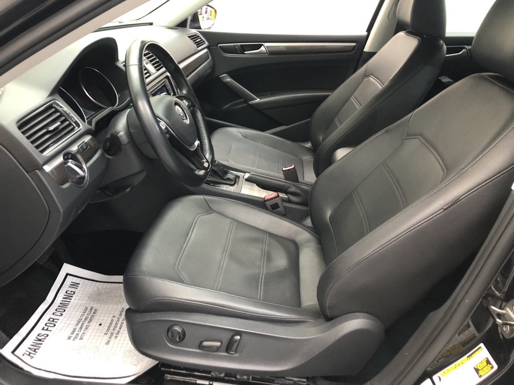 used 2017 Volkswagen Passat for sale Houston TX
