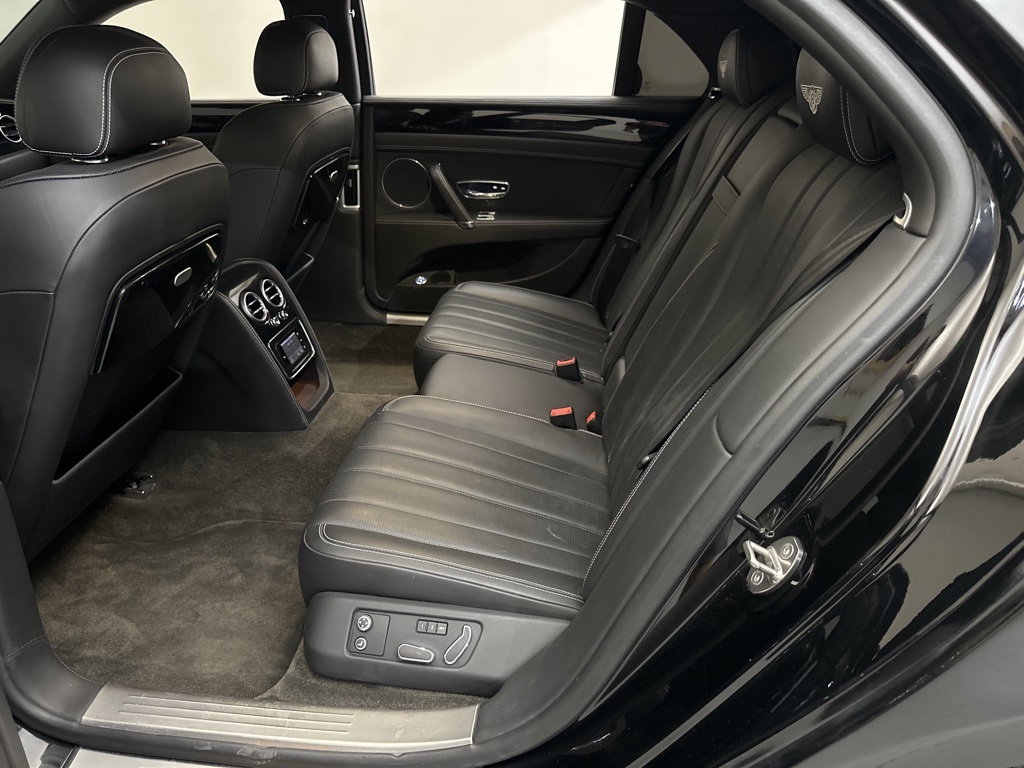 Bentley 2014 for sale