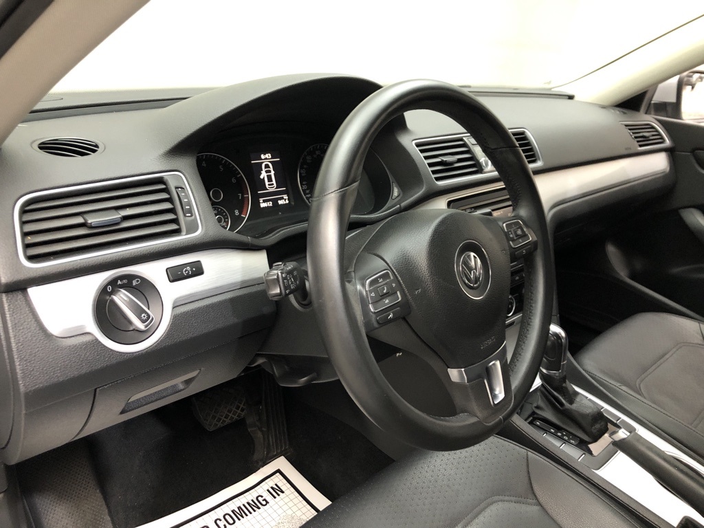 2013 Volkswagen Passat for sale Houston TX