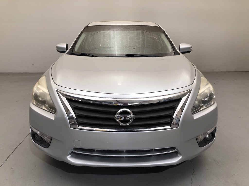 Used Nissan Altima for sale in Houston TX.  We Finance! 