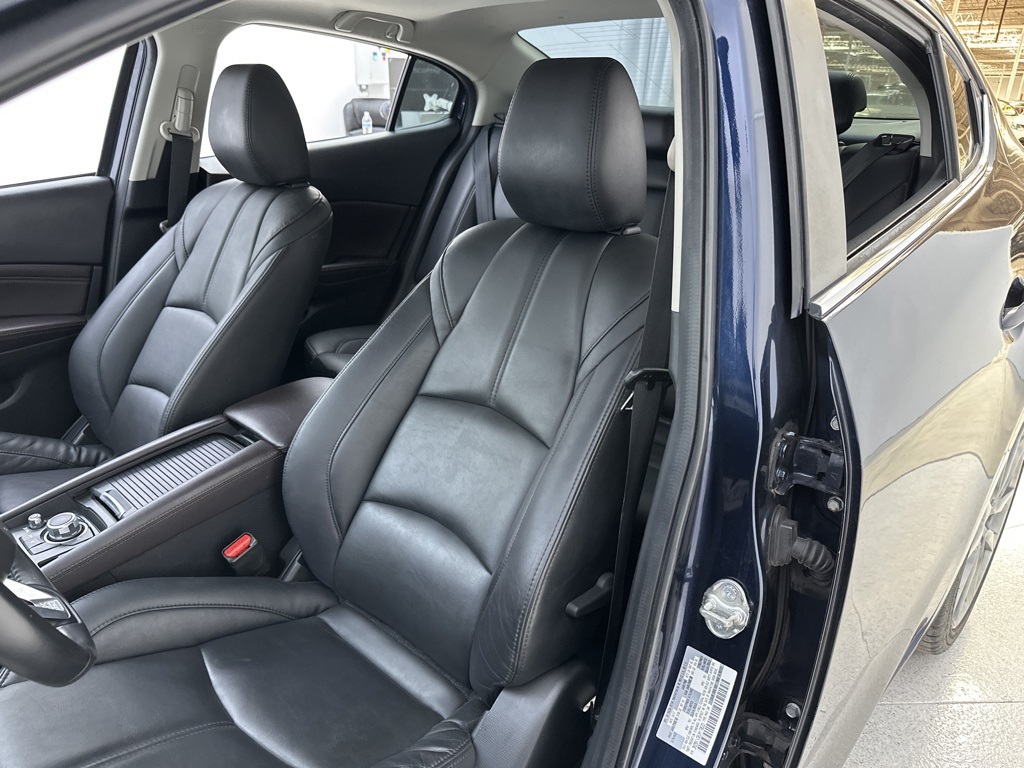 Mazda 2018 for sale