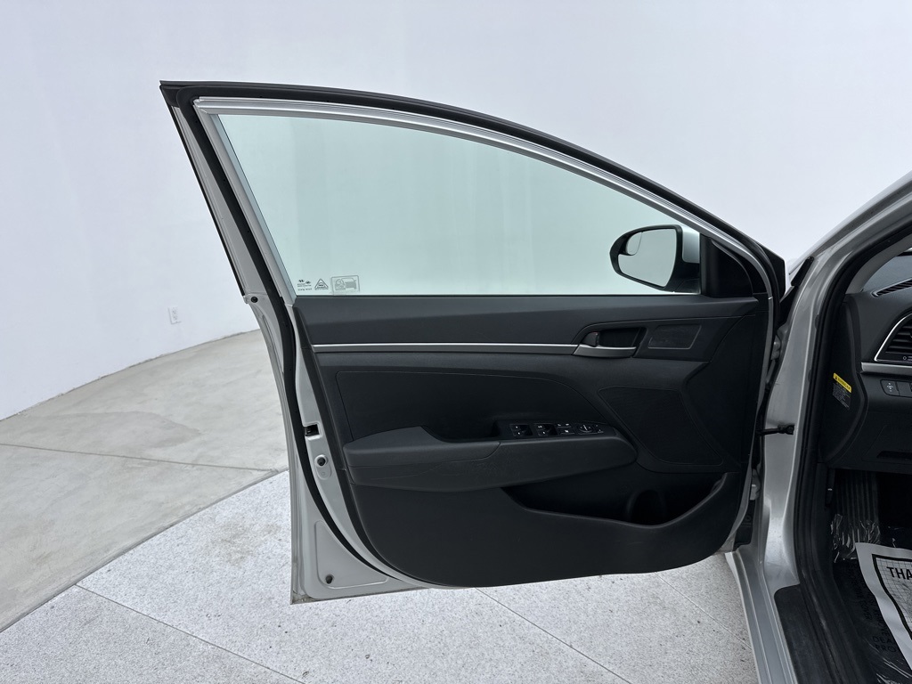 used 2018 Hyundai Elantra