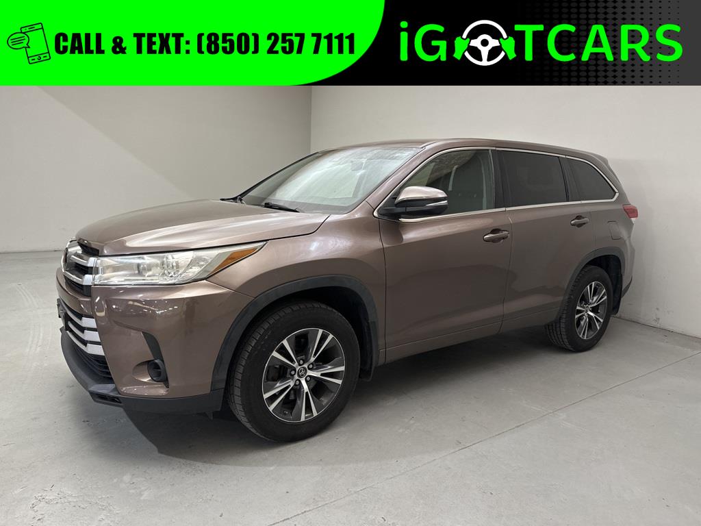 Used 2017 Toyota Highlander for sale in Houston TX.  We Finance! 