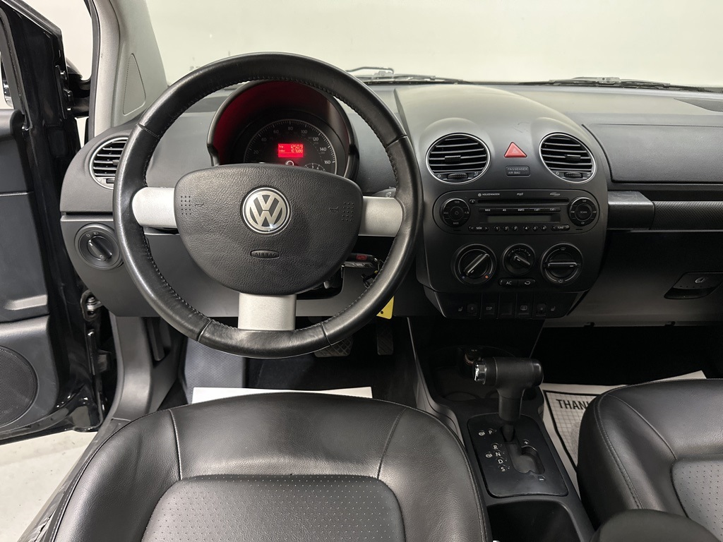 used 2008 Volkswagen New Beetle for sale near me