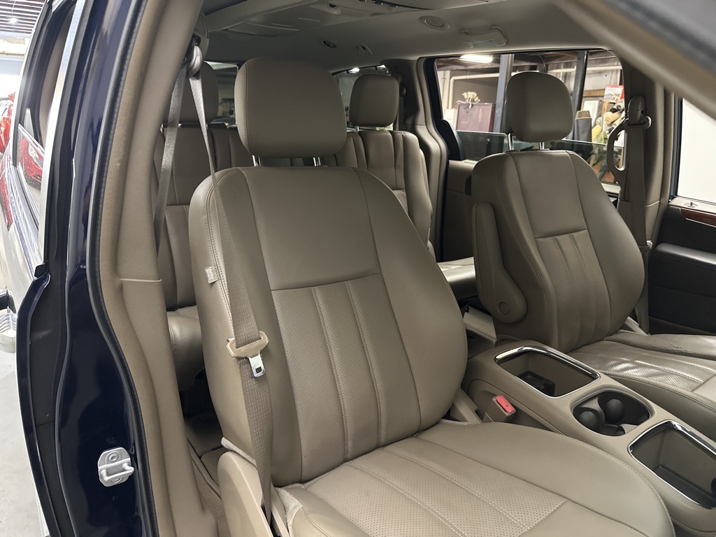 cheap Chrysler Town & Country for sale