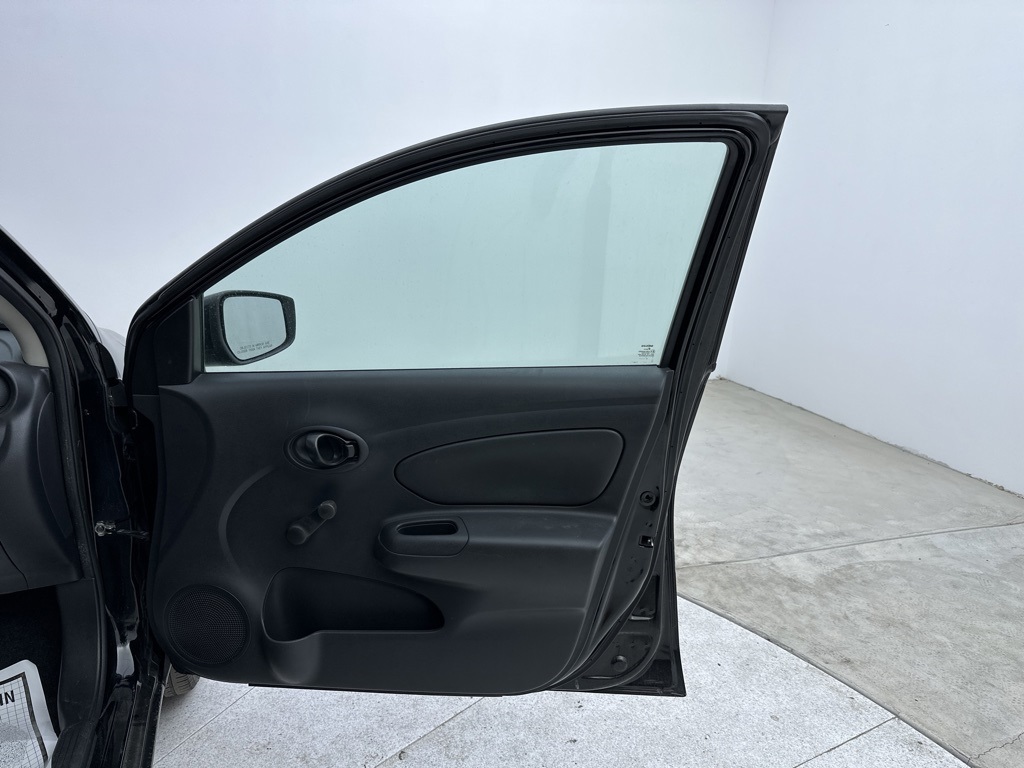 used 2019 Nissan Versa for sale near me