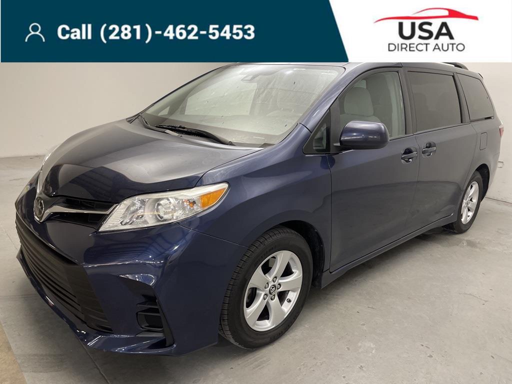 2018 Toyota Sienna LE