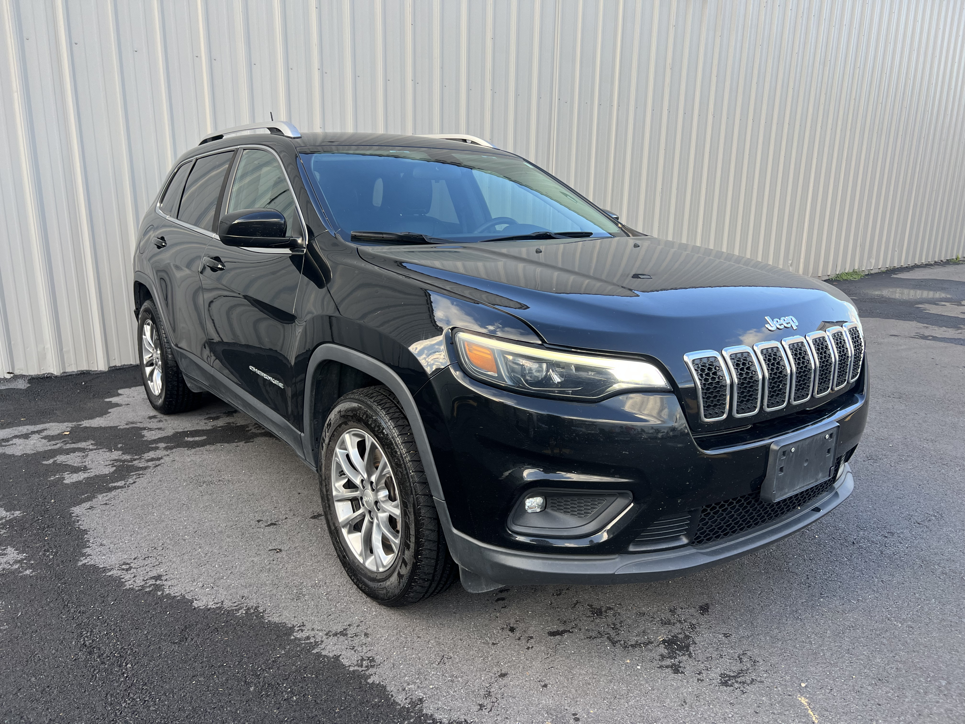 Used Jeep for sale in Houston TX.  We Finance! 